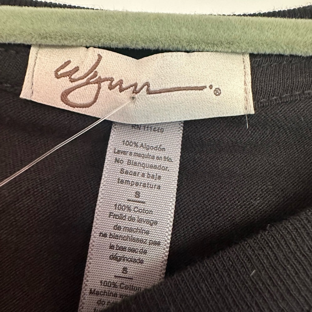 Wynn Encore Las Vegas Ladies Black T Shirt. New with tags, never worn. - Picture 3 of 7